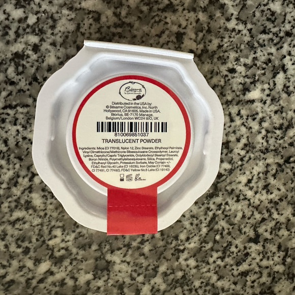 Bésame Cosmetics Soft Focus 1952 Compact Powder Refill - Picture 6 of 6